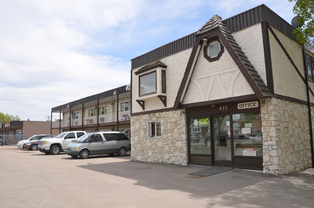 Coachman Inn Regina Exterior photo